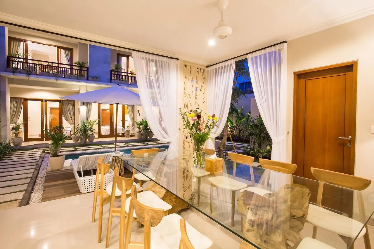 Casa Daha Villa Seminyak   Seminyak (Bali)